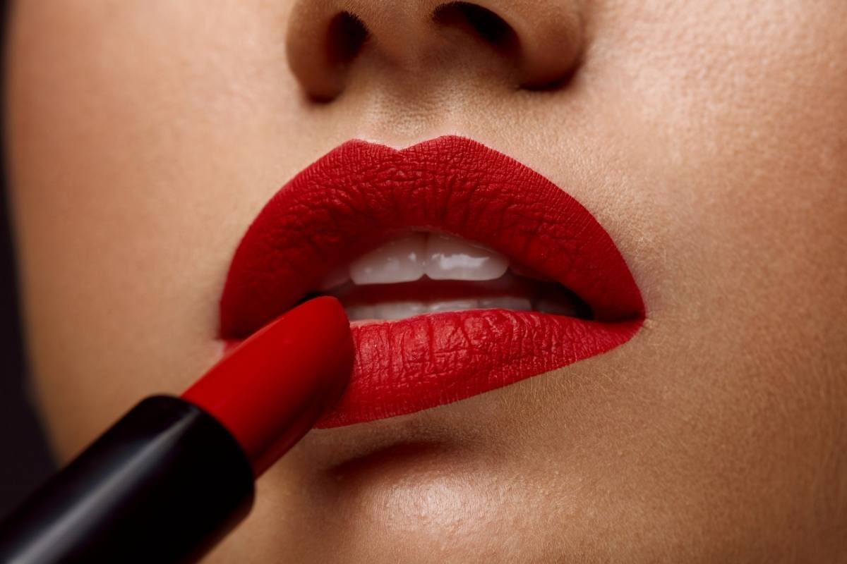 The 7 Best TransferProof Lipsticks of 2023