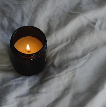 April Mood - Candle